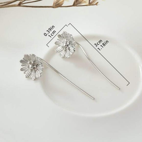 Sunflower Threader Earrings Silver Plated - Picture 5 of 7